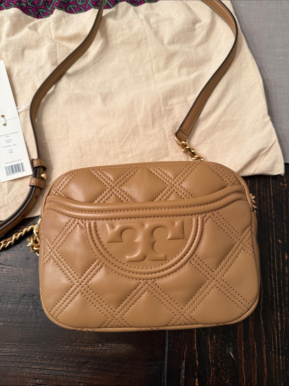 Tory Burch Fleming Soft Camera Bag - Picture 3 of 6